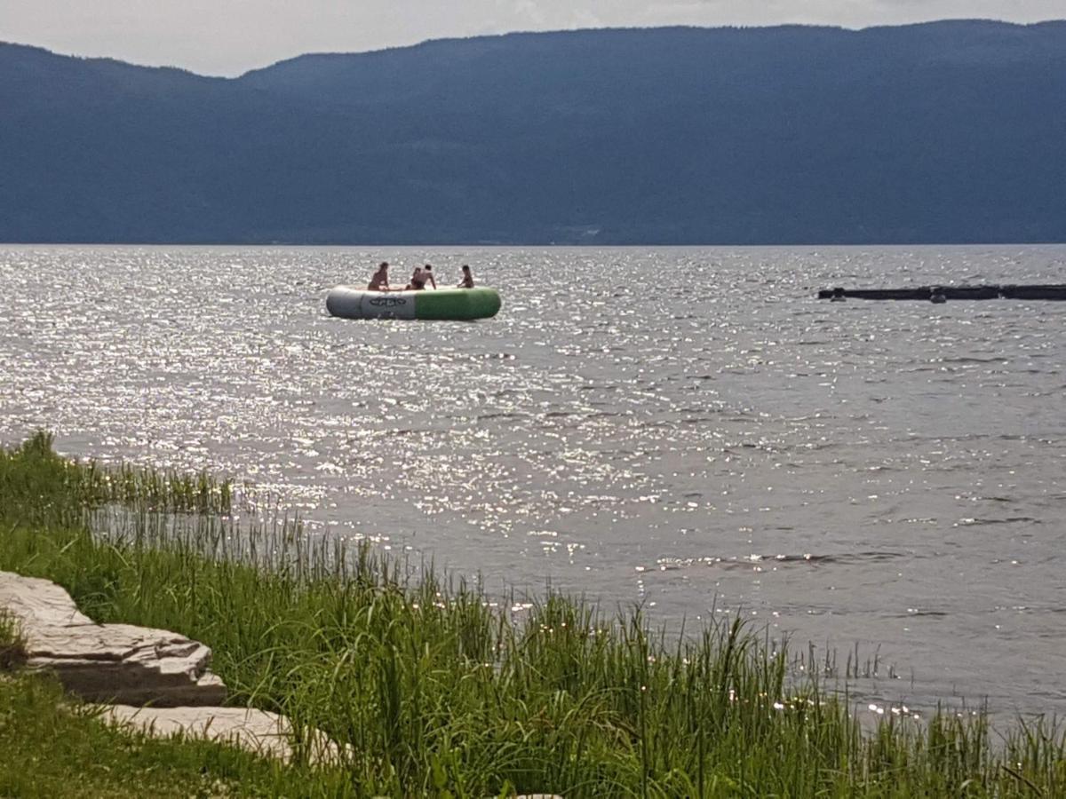 Utvika Camping Nes  外观 照片